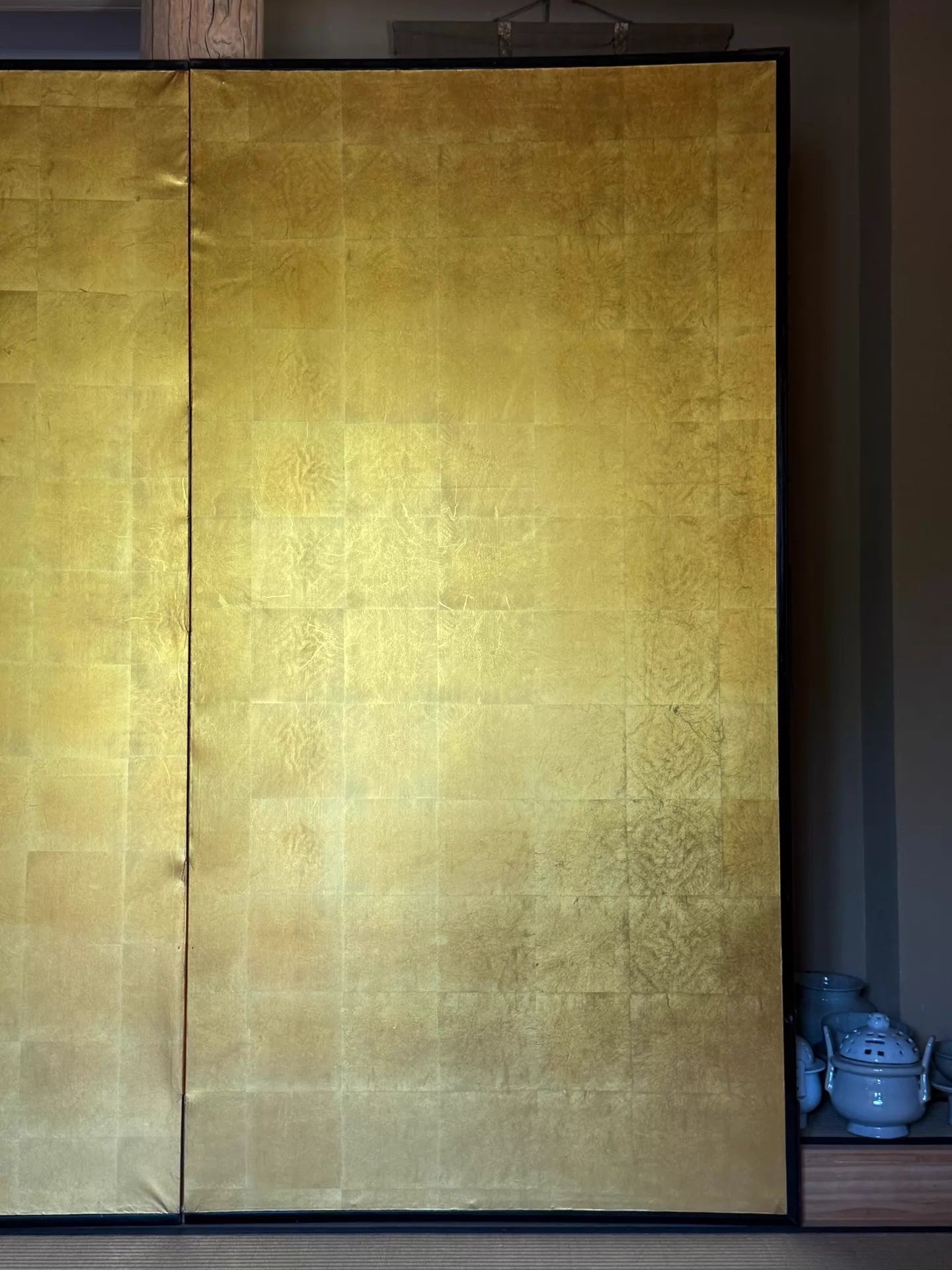 Golden Mirror 152