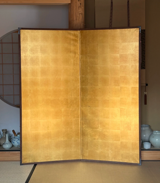 Golden Mirror 151